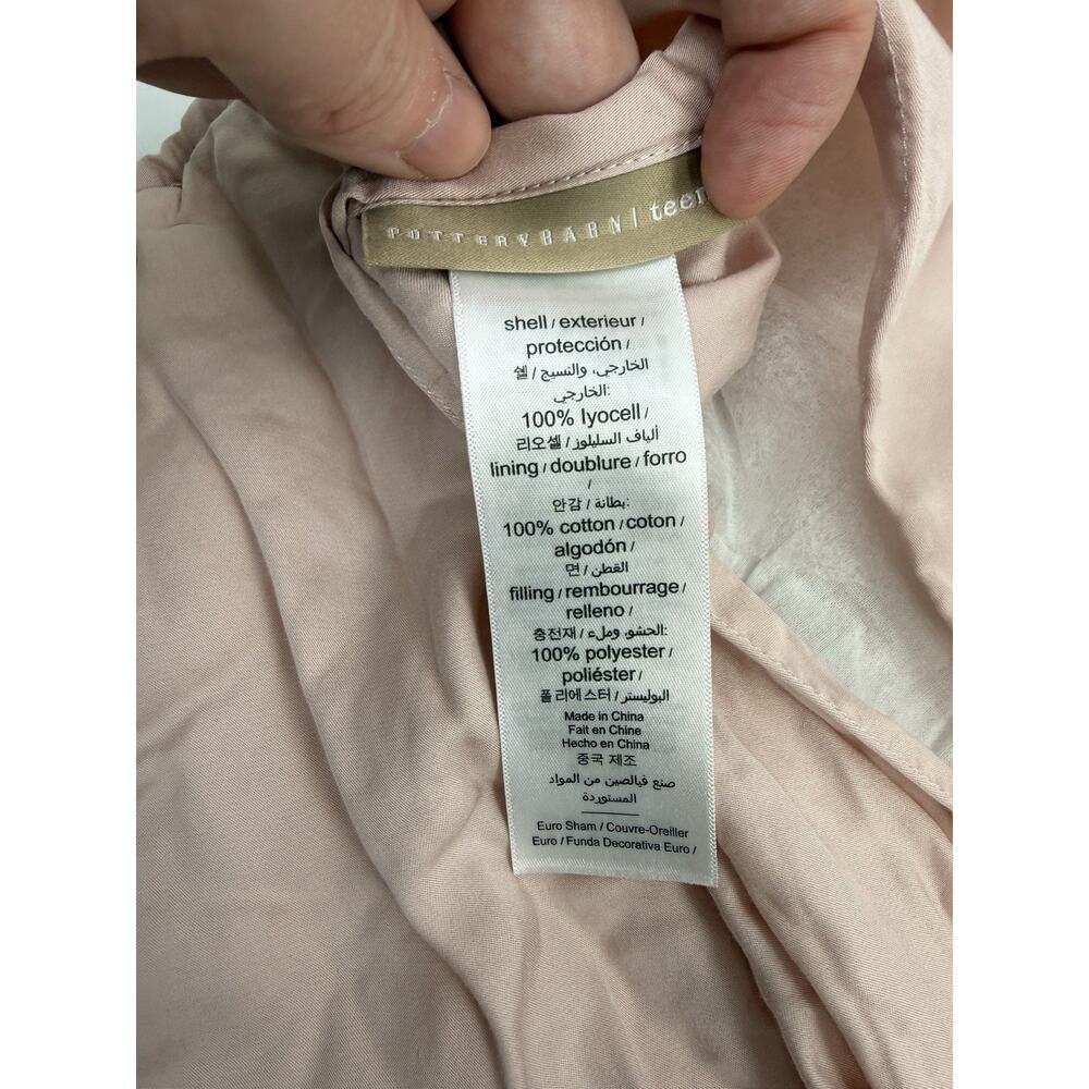 Pottery Barn Teen Microfiber Pintuck Comforter Full Queen Light Pink One Sham - Picture 7 of 7